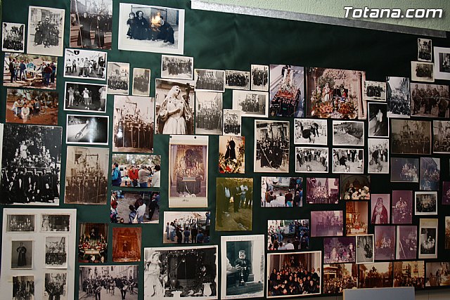 Exposición Centenario de la Hermandad de Jesús y la Samaritana - 15