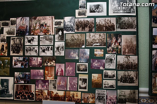 Exposición Centenario de la Hermandad de Jesús y la Samaritana - 16