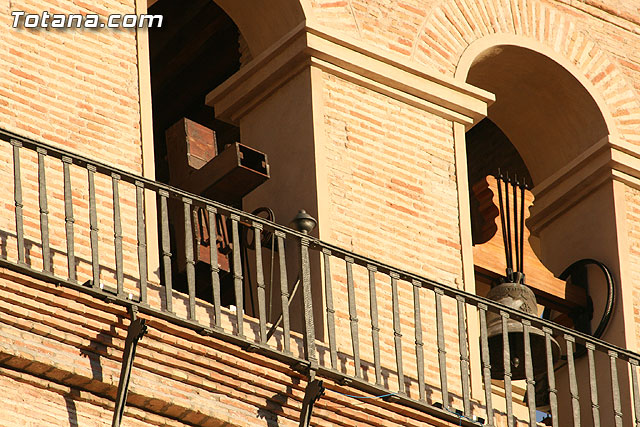 Traslado del Cristo de la Sangre a la Parroquia de Santiago  - 3